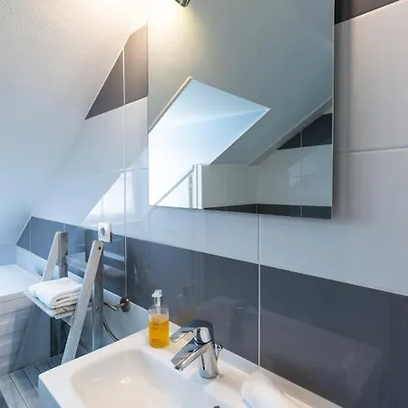 Joconde - Duplex In The Historic Center