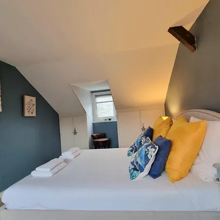 Joconde - Duplex In The Historic Center *